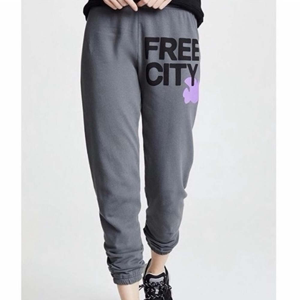 FreeCity Sweats